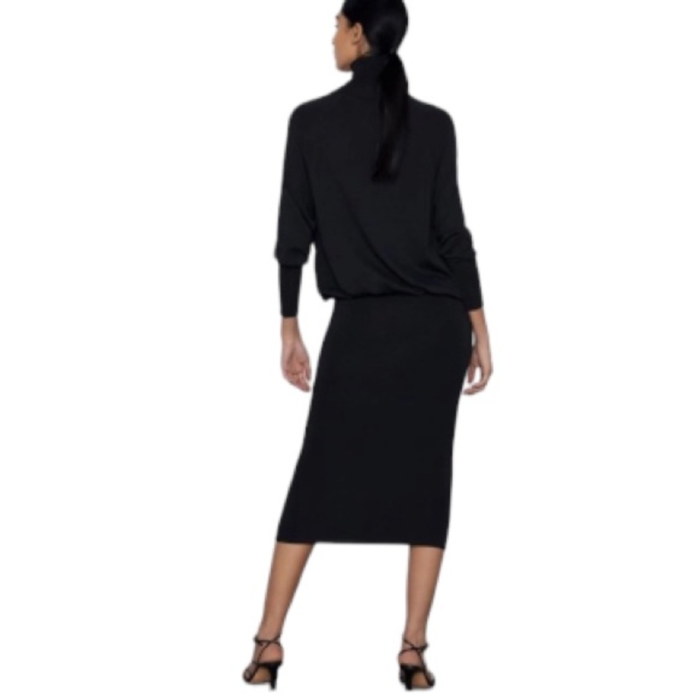 Zara Fitted Knit Dress - Picture 2 of 10